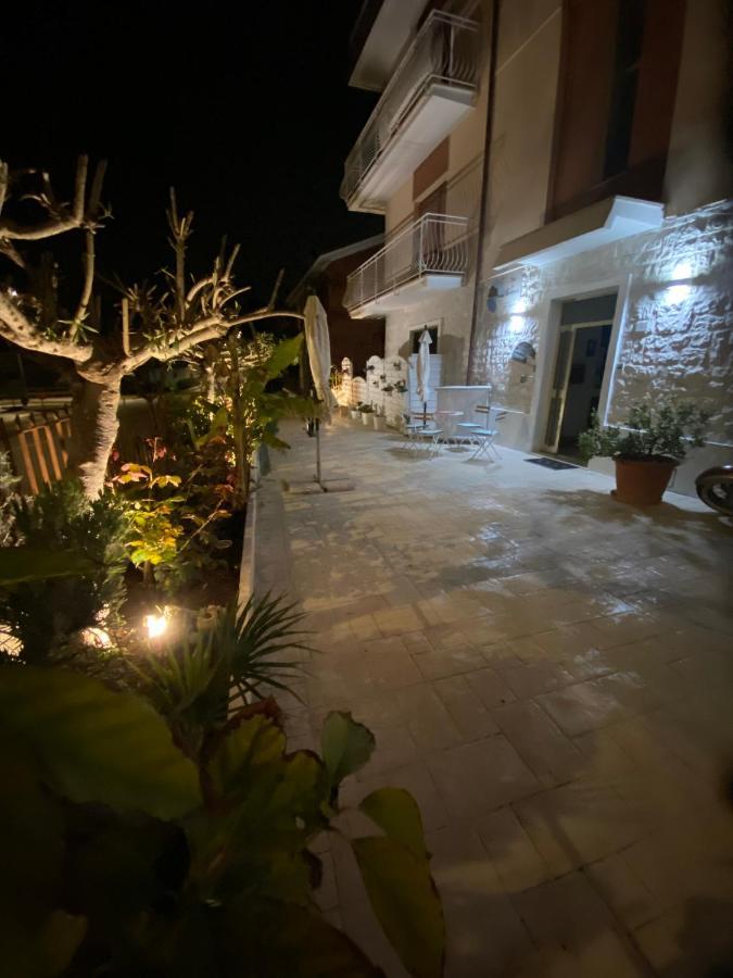 Lagarolina Del Conero B&B Sirolo Luaran gambar